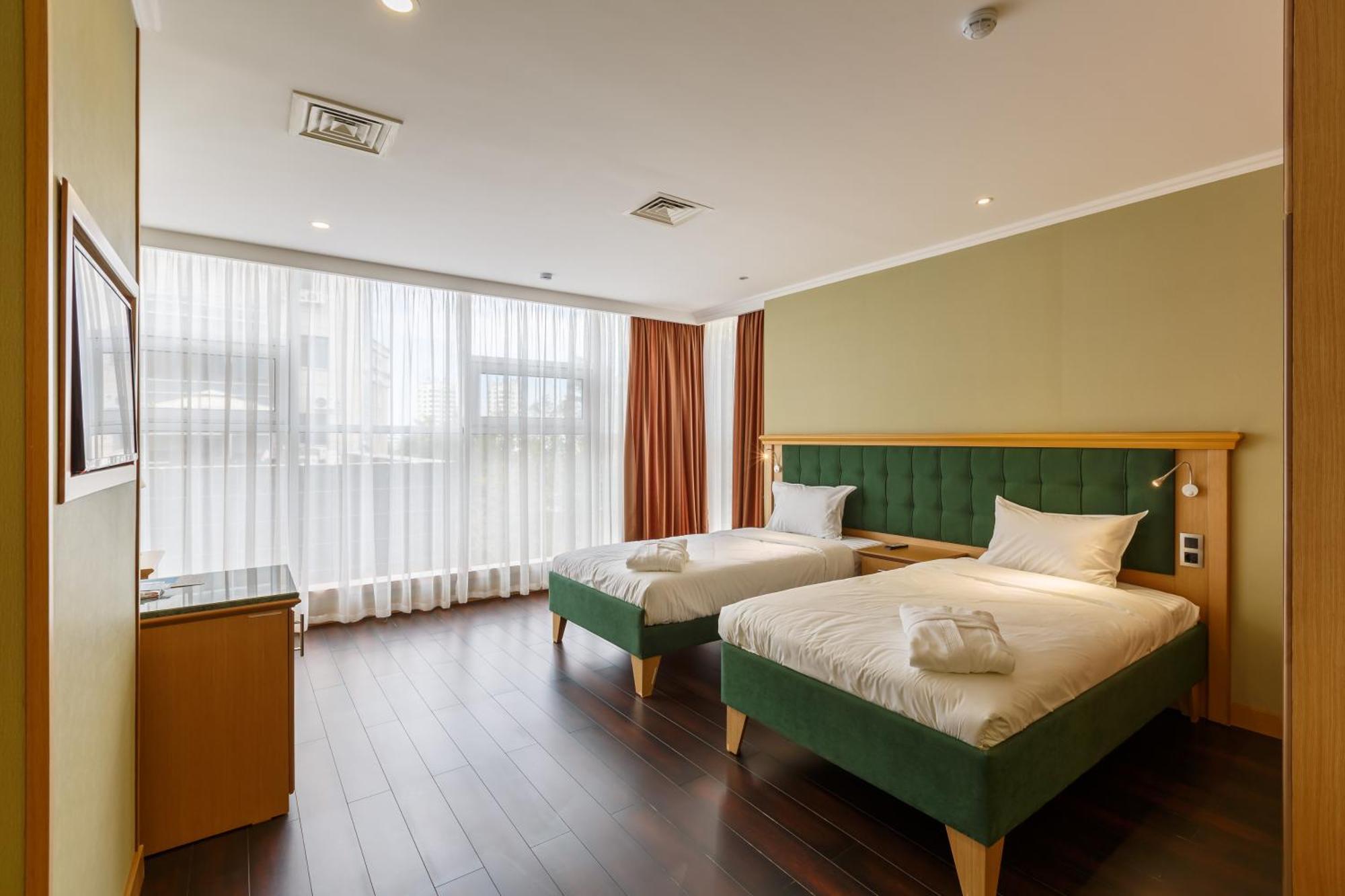 Shera Park Boutique Hotel الماتي المظهر الخارجي الصورة