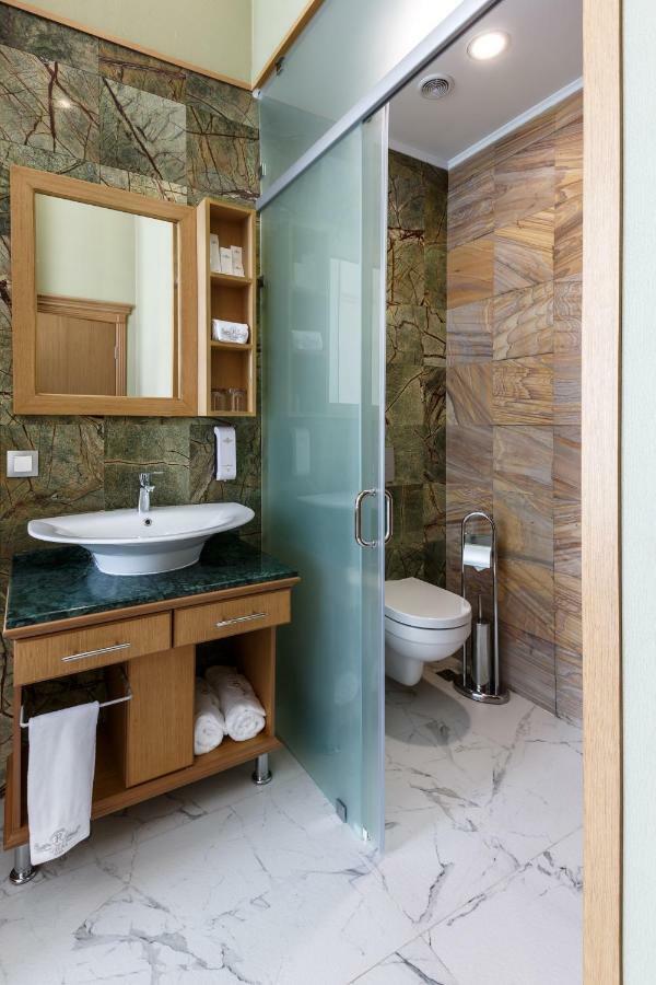 Shera Park Boutique Hotel الماتي المظهر الخارجي الصورة